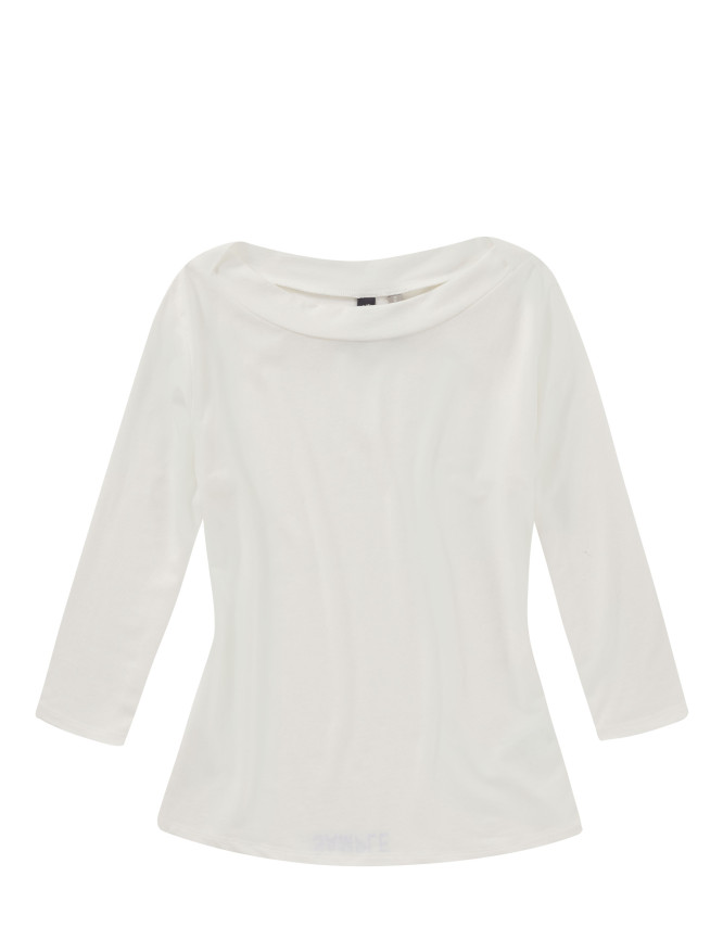 Laid Goods Front View