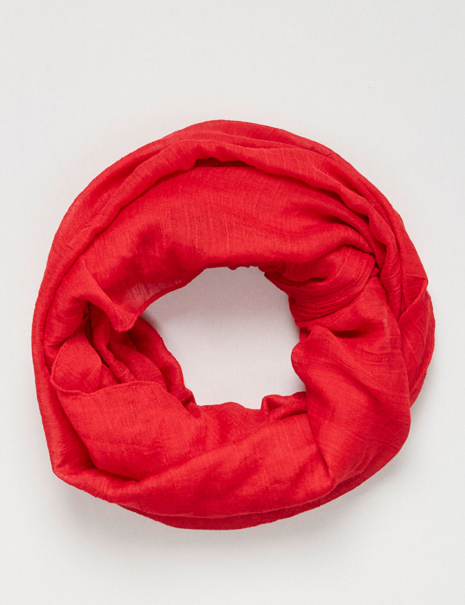 Laid Goods Front View