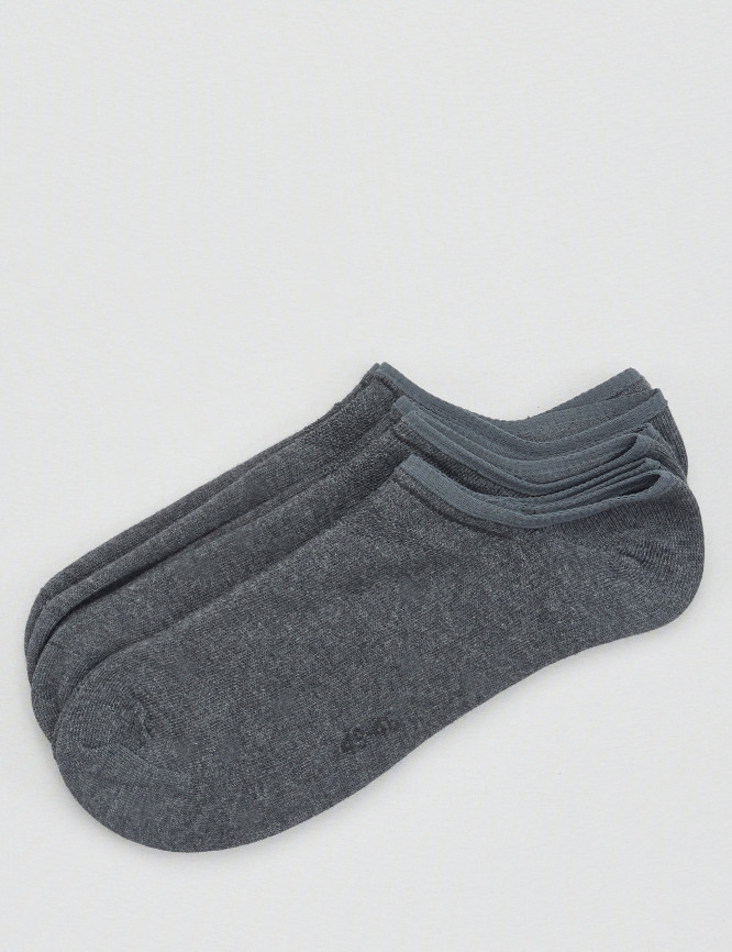 Laid Goods Front View