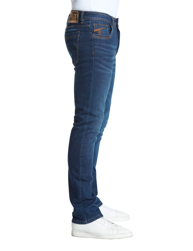 Laid Goods Front View