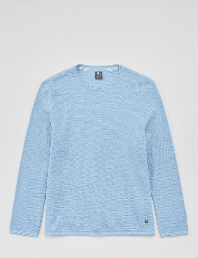 Laid Goods Front View