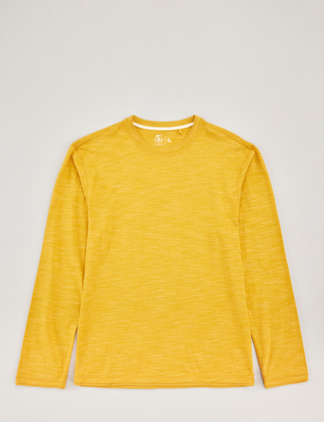 Laid Goods Front View