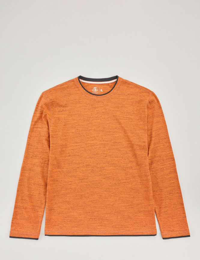 Laid Goods Front View