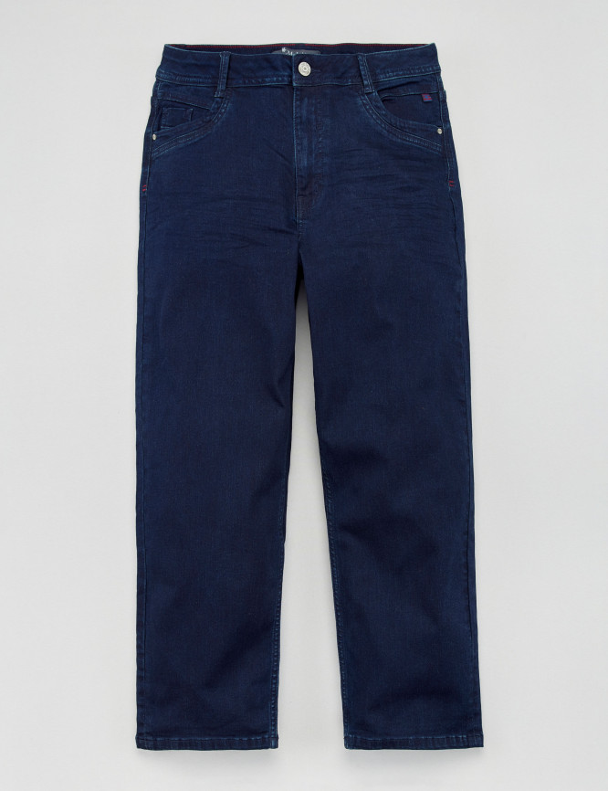 Laid Goods Front View