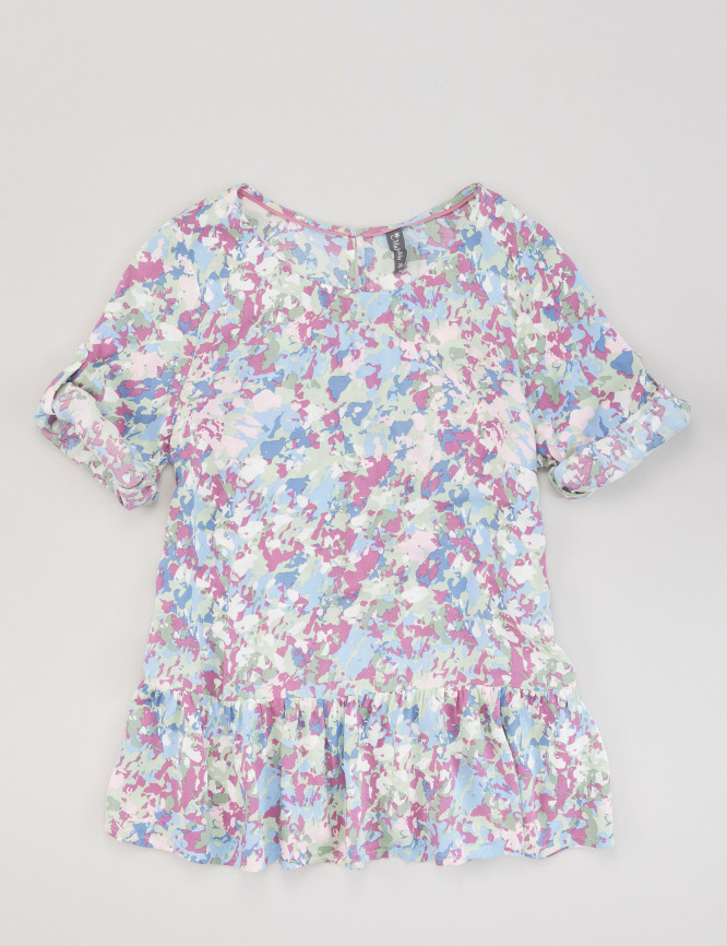 Laid Goods Front View