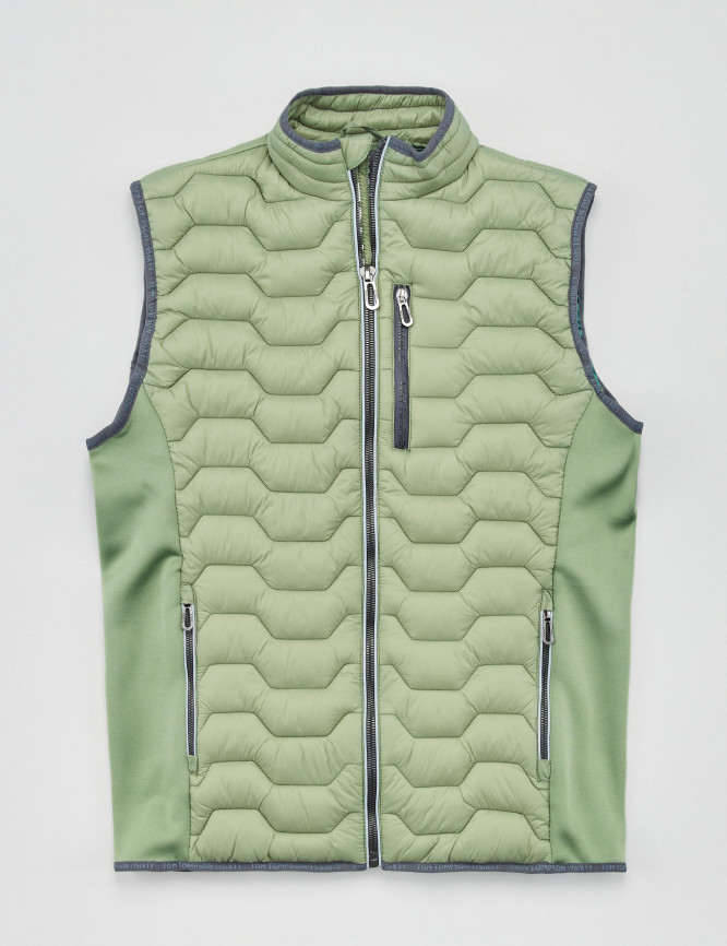 Laid Goods Front View