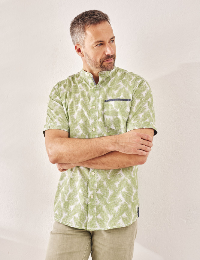 Laid Goods Front View