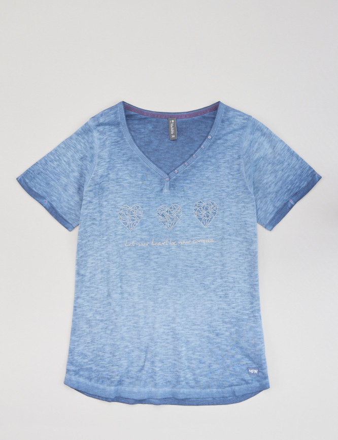 Laid Goods Front View