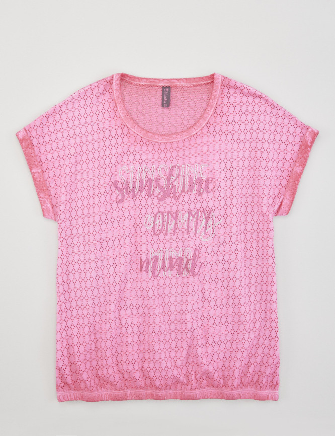 Laid Goods Front View