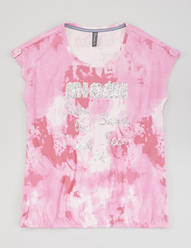 Laid Goods Front View