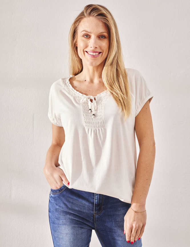 Laid Goods Front View