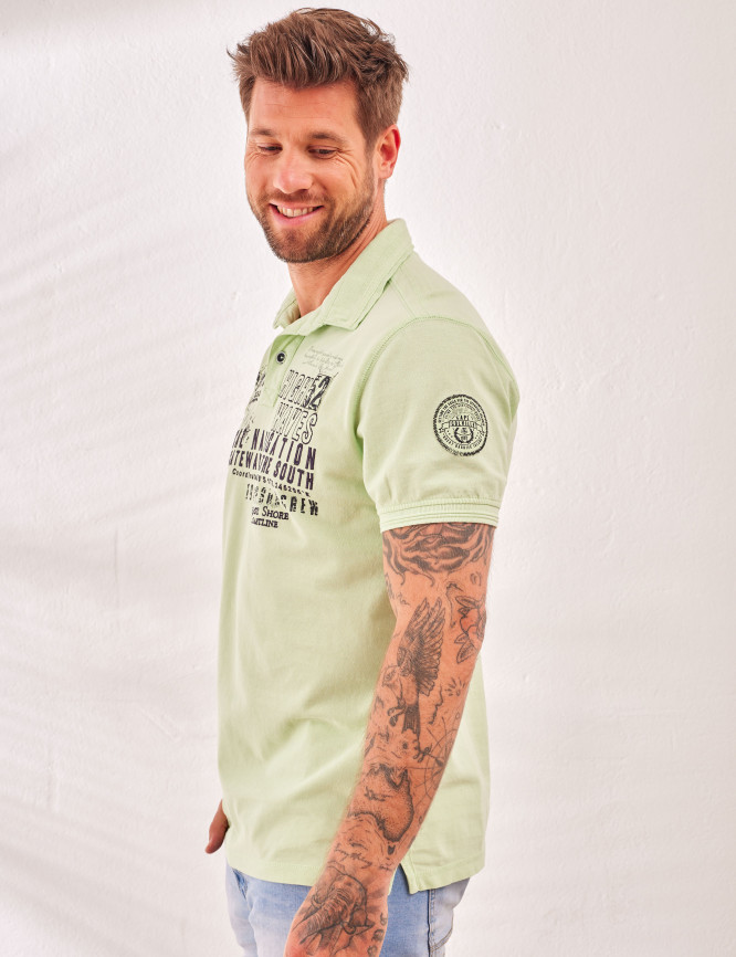 Laid Goods Front View