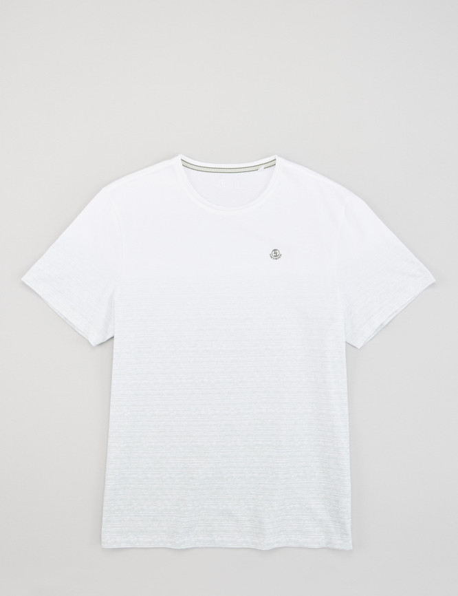 Laid Goods Front View