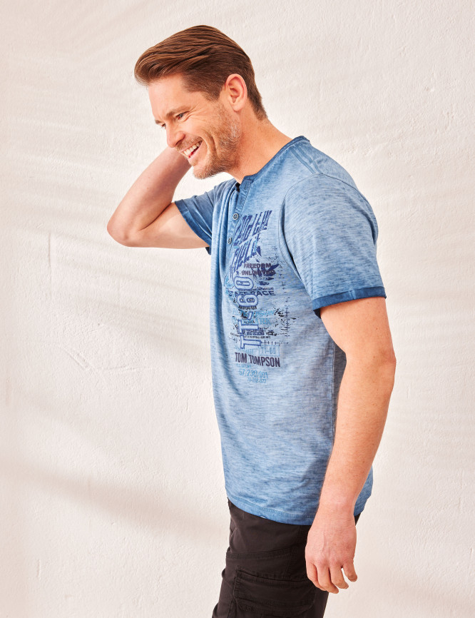 Laid Goods Front View