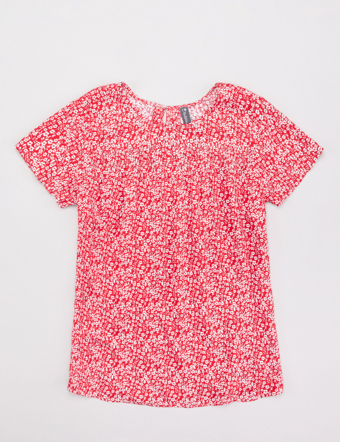 Laid Goods Front View