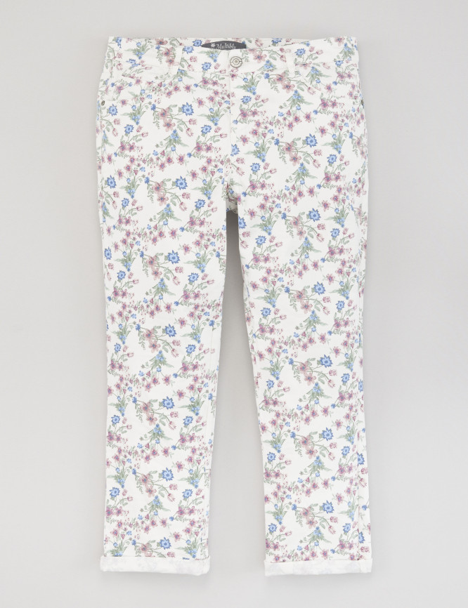 Laid Goods Front View