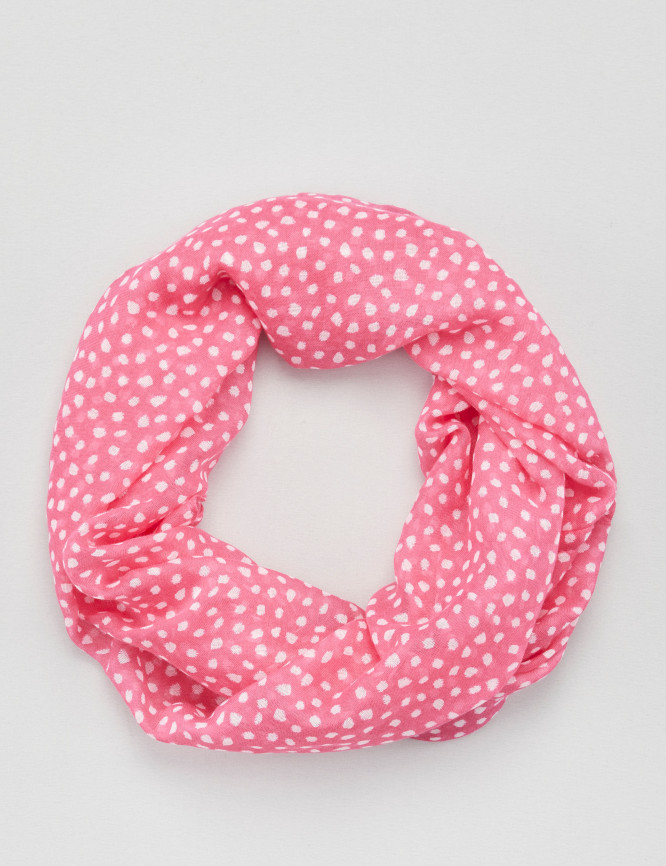 Laid Goods Front View