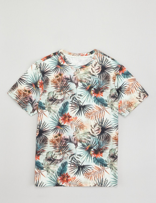 Laid Goods Front View