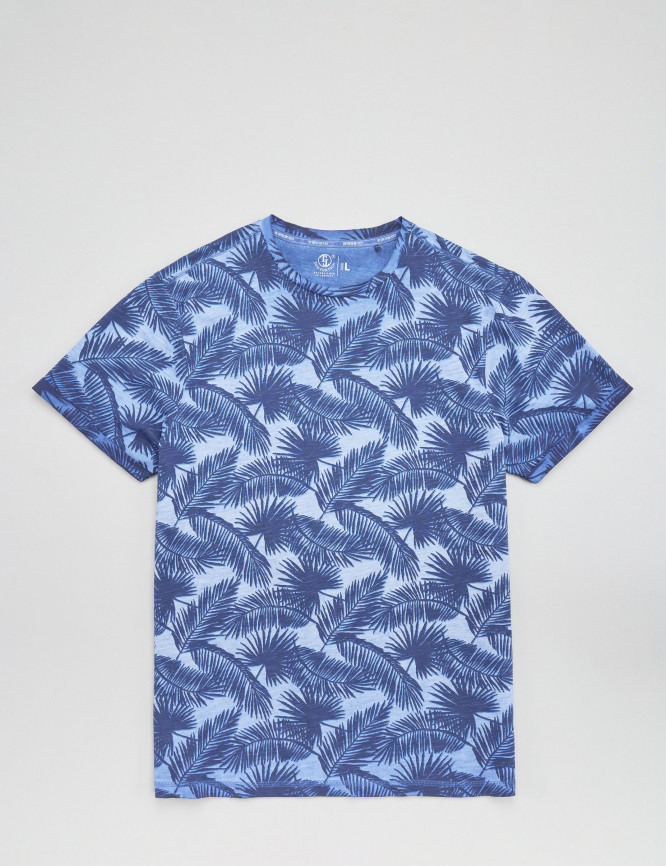 Laid Goods Front View