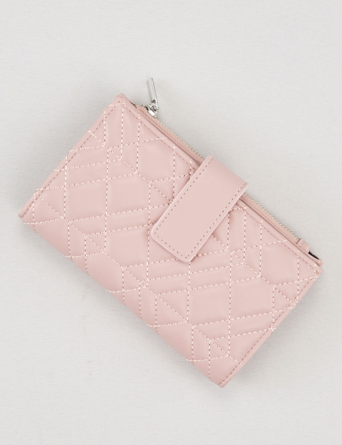 Laid Goods Front View