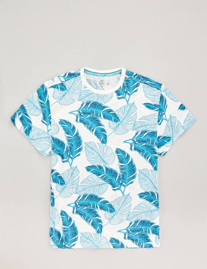 Laid Goods Front View