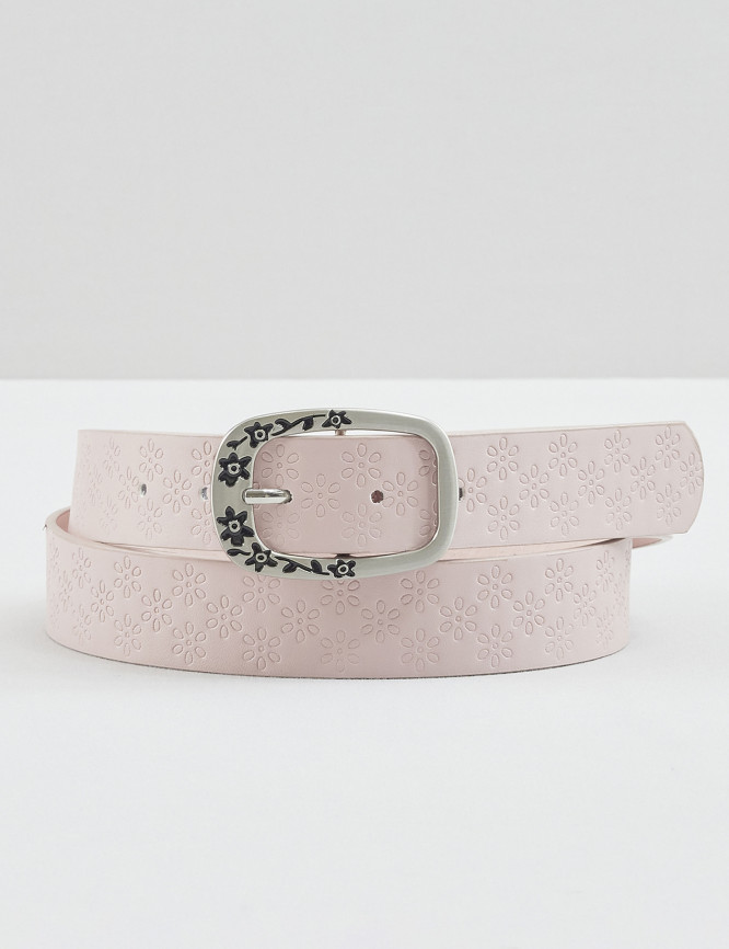 Laid Goods Front View