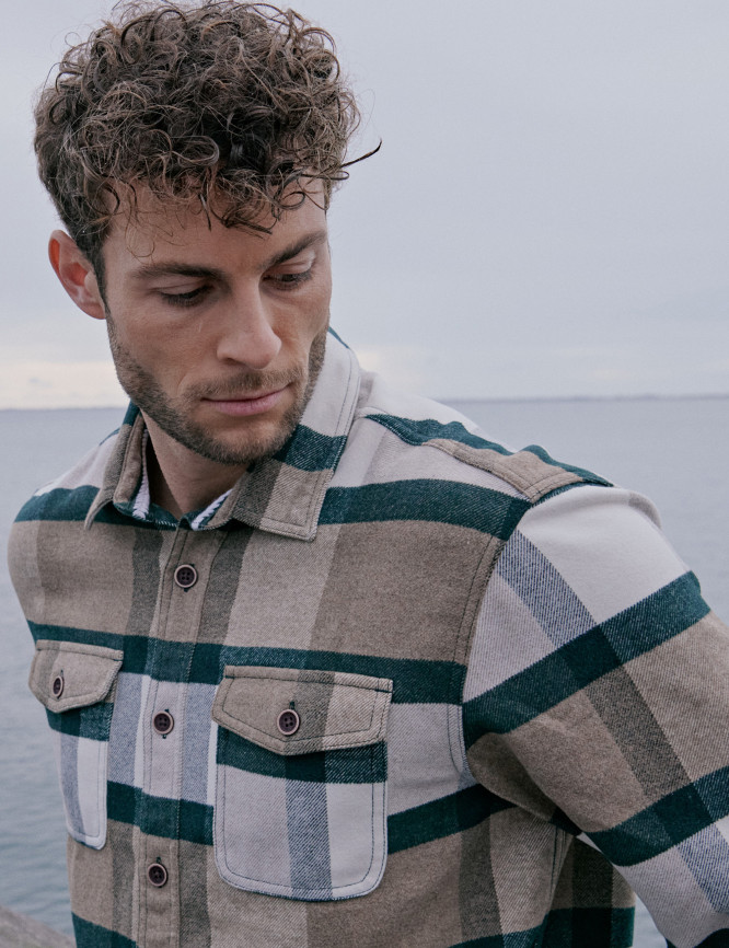 Laid Goods Front View