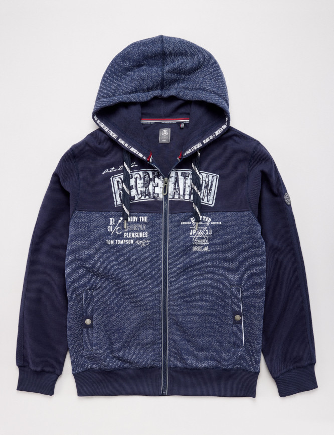 Laid Goods Front View