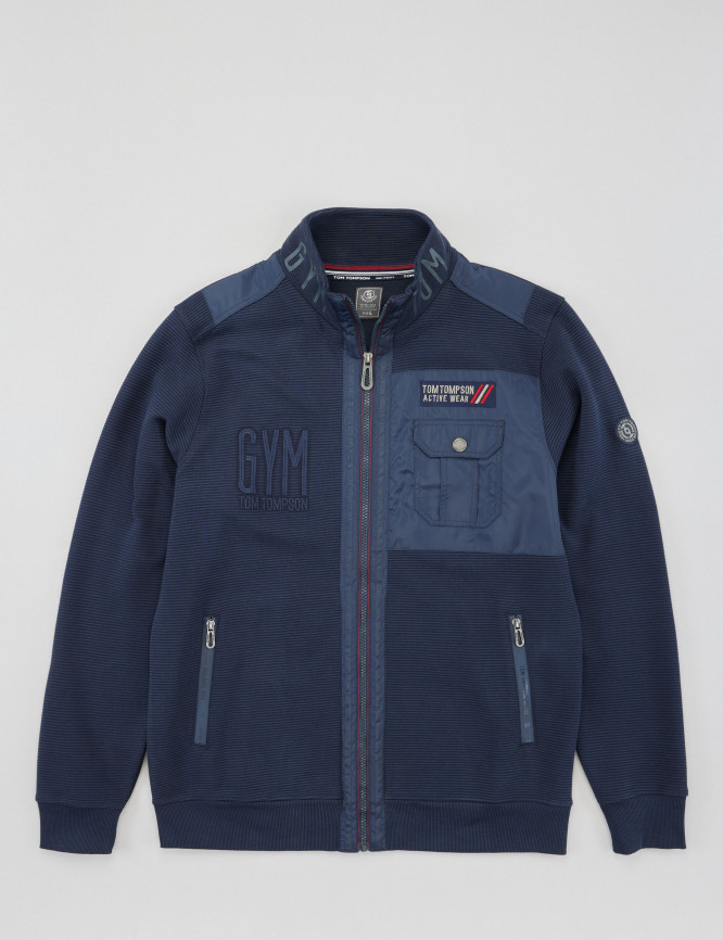 Laid Goods Front View