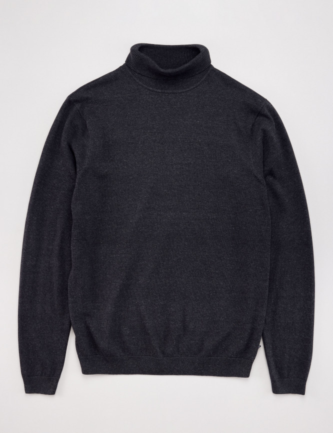 Laid Goods Front View