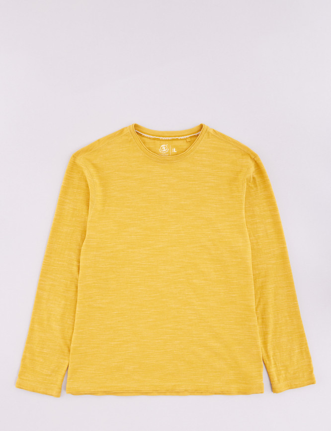 Laid Goods Front View