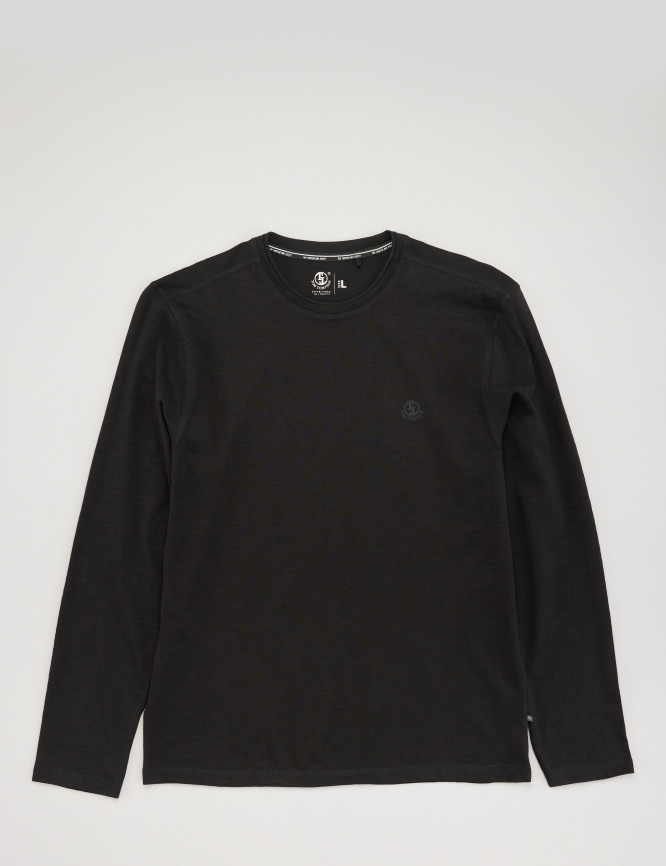 Laid Goods Front View