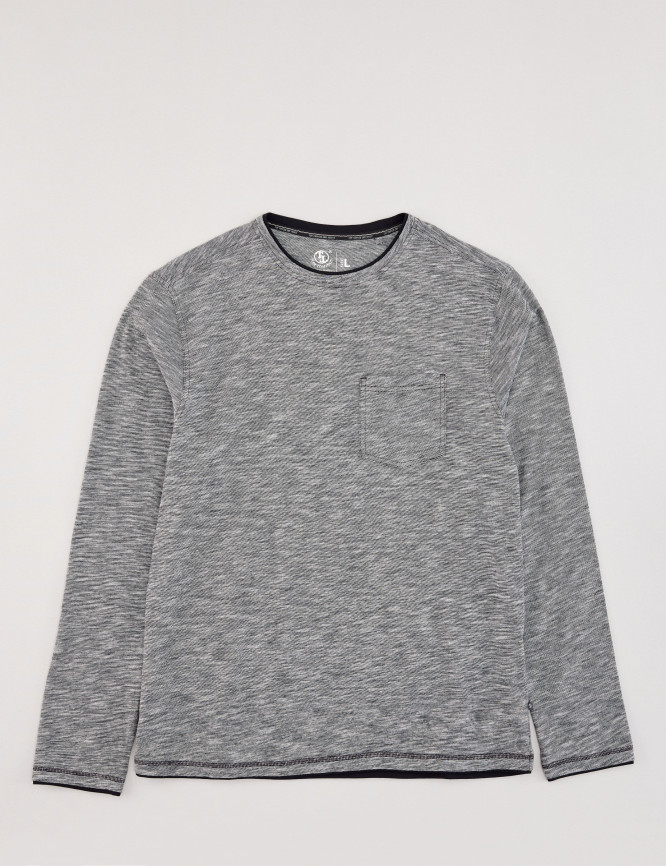 Laid Goods Front View