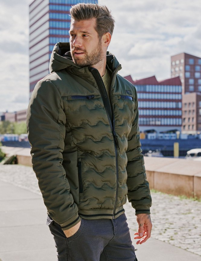 Laid Goods Front View