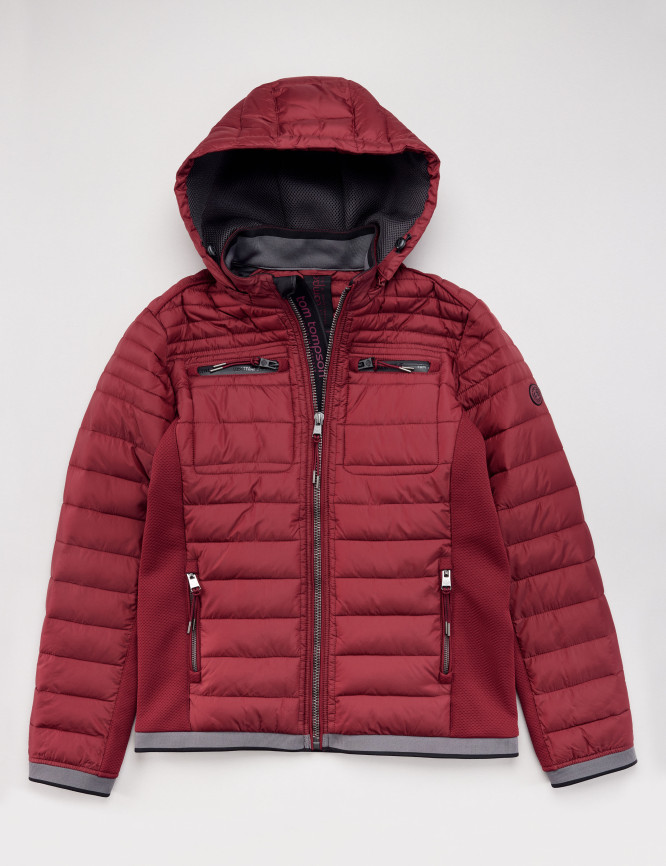 Laid Goods Front View