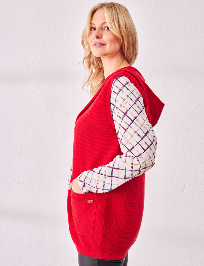 Laid Goods Front View