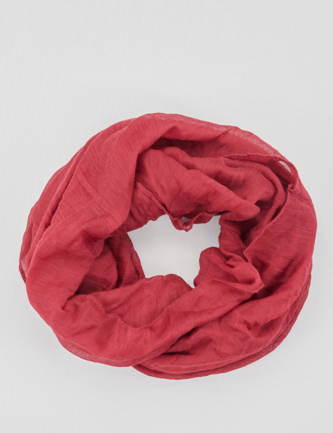 Laid Goods Front View