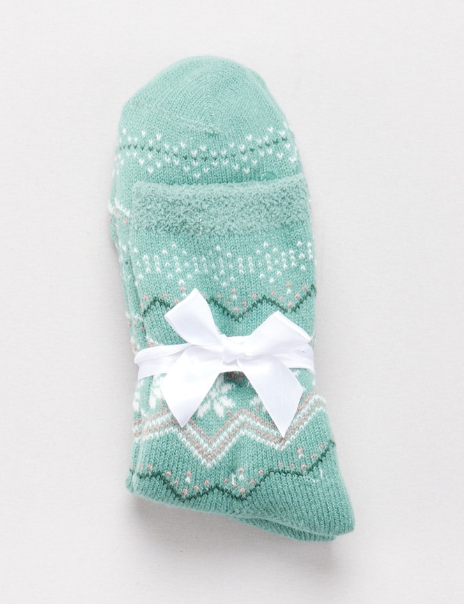 Laid Goods Front View