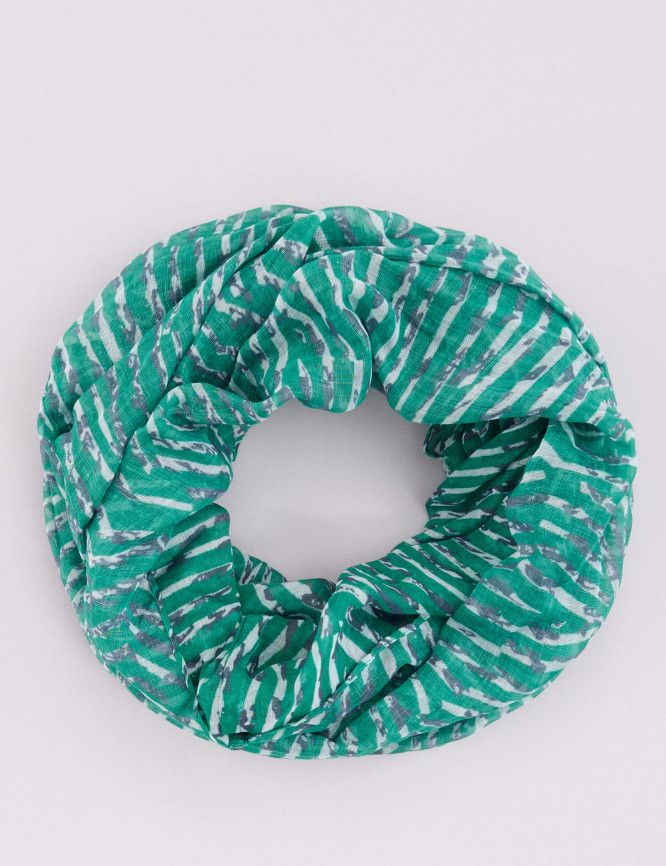 Laid Goods Front View