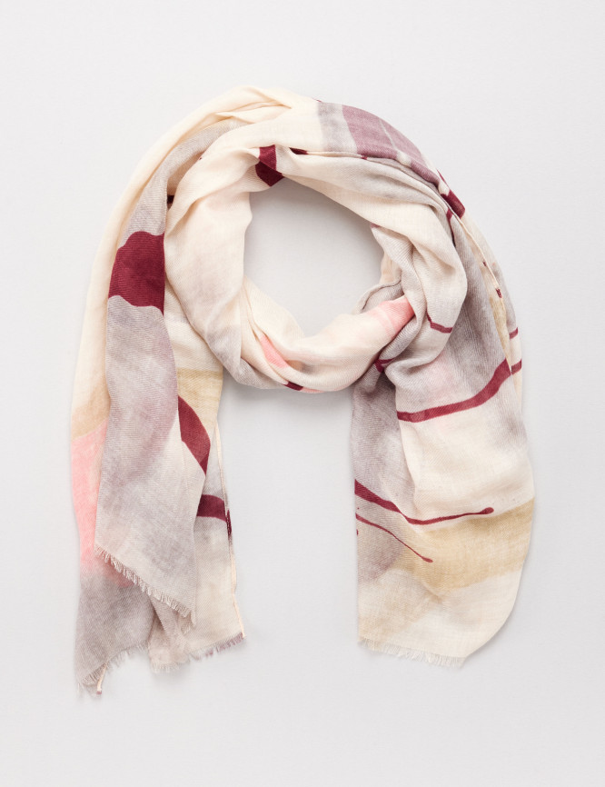 Laid Goods Front View