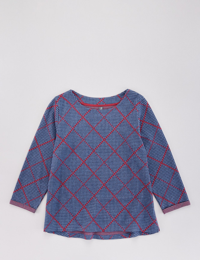 Laid Goods Front View