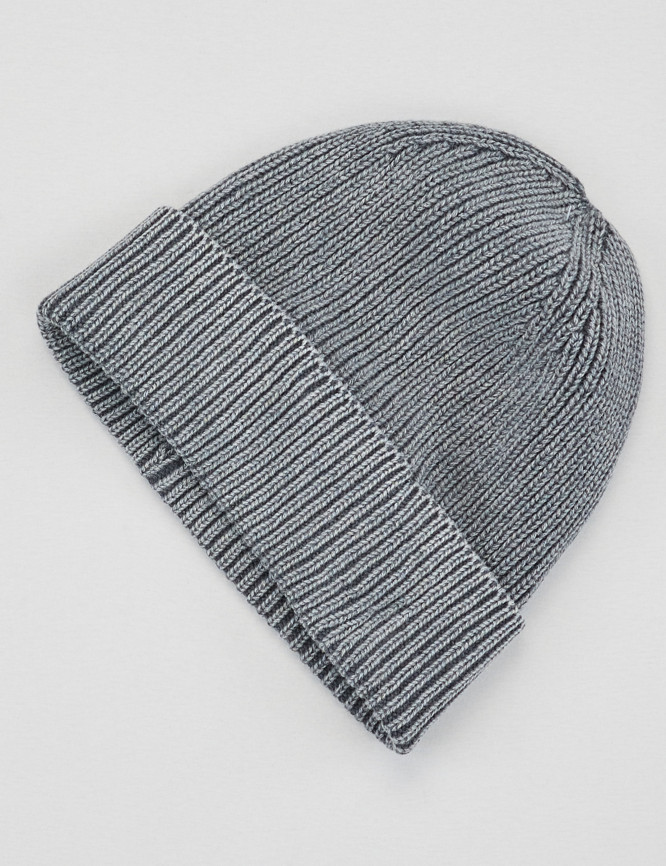 Laid Goods Front View