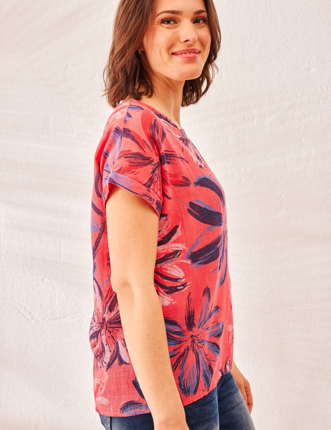 Laid Goods Front View