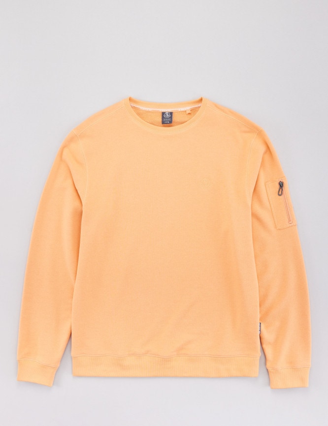 Laid Goods Front View