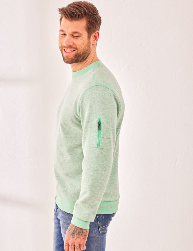 Laid Goods Front View