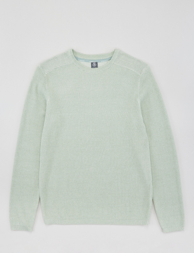 Laid Goods Front View