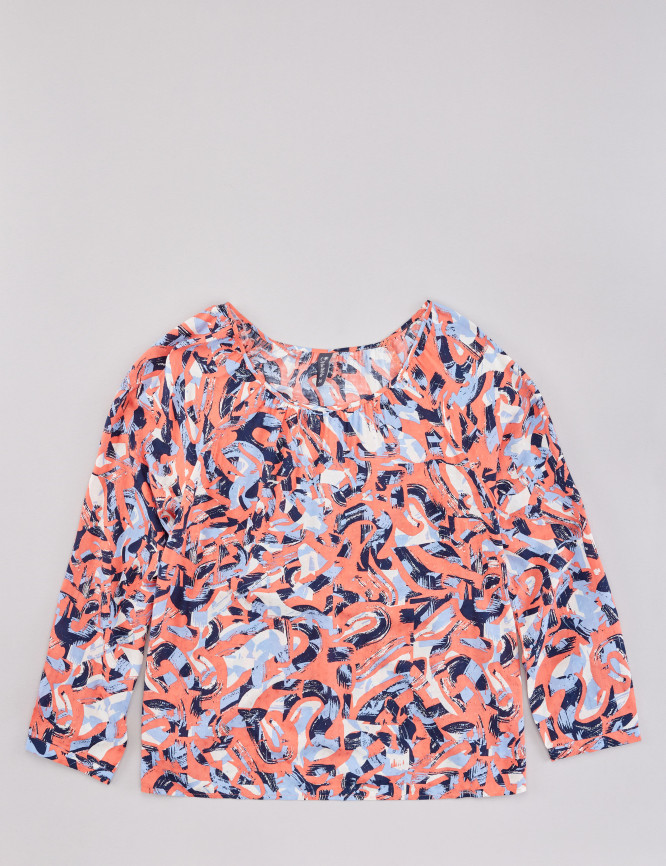 Laid Goods Front View