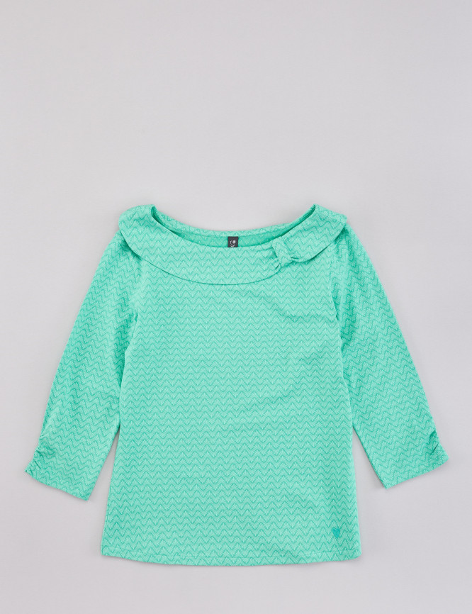 Laid Goods Front View