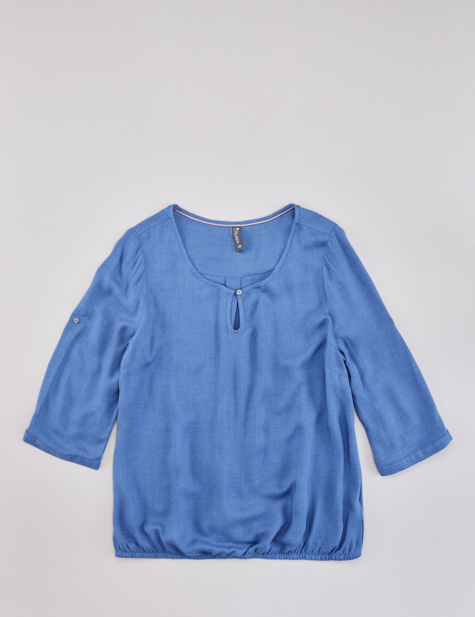 Laid Goods Front View