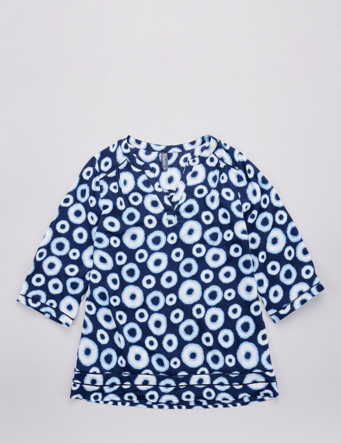 Laid Goods Front View